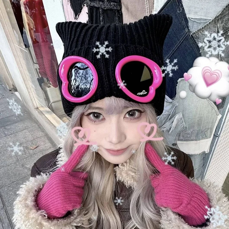

New Trendy Winter Windproof Goggles Glasses Hat Plush Knitted Warmer Ski Beanies Ear Protection Hood Women Outdoor Skiing Hat