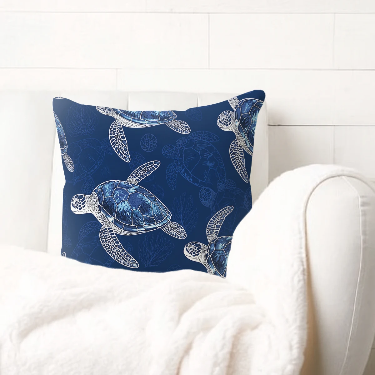 Vintage Sailing Ship Pattern Polyester Pillow Cover - 2D Printed Decorative Cushion Case for Home, Sofa, Bedroom Decor