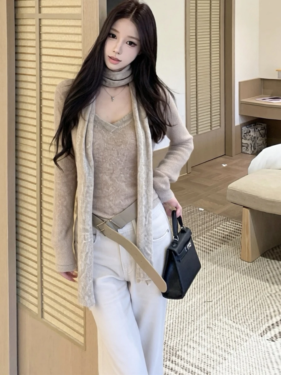 Slimming V-Neck Long Sleeve Knitted Base Shirt Tunic with Sash Casual Style Comfortable Fit Women's Fashion Breathable Skin-F...