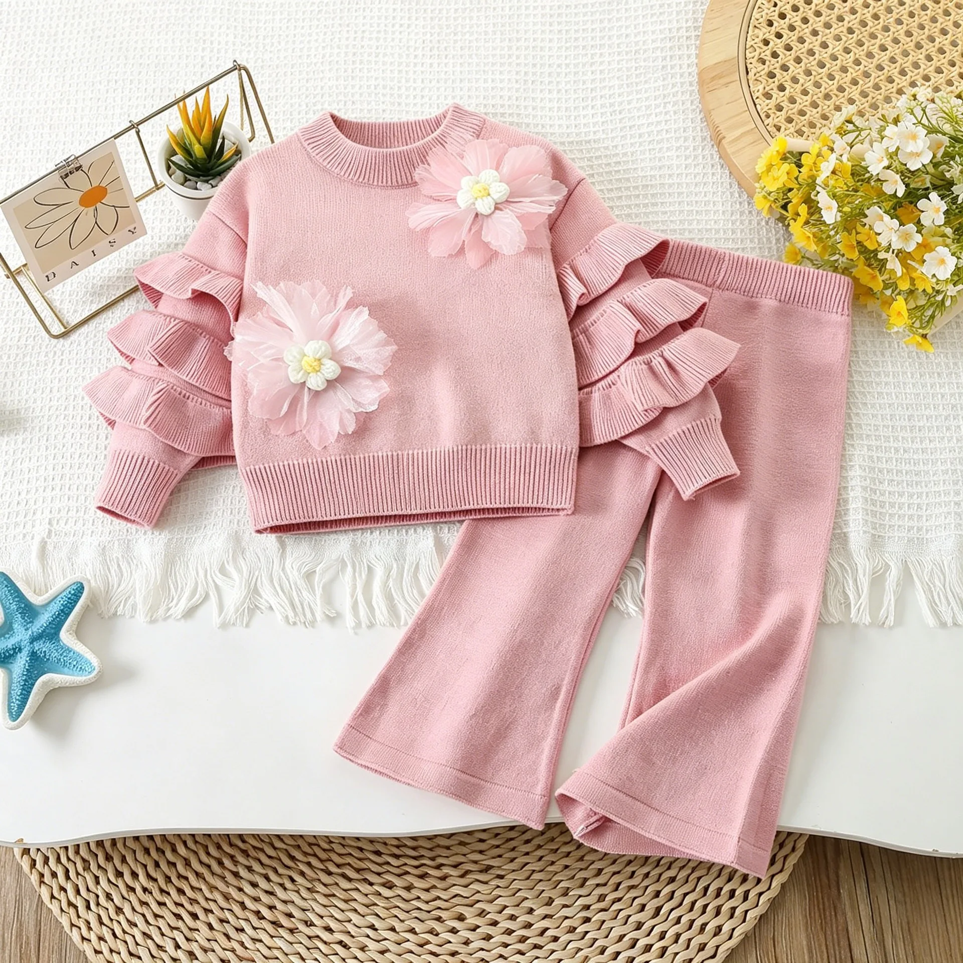 Autumn New Cute 3D Flower Pleated Long Sleeved Pullover and Micro Flared Pants Two-piece Set for 2-6 Year Old Girls' Casual Suit
