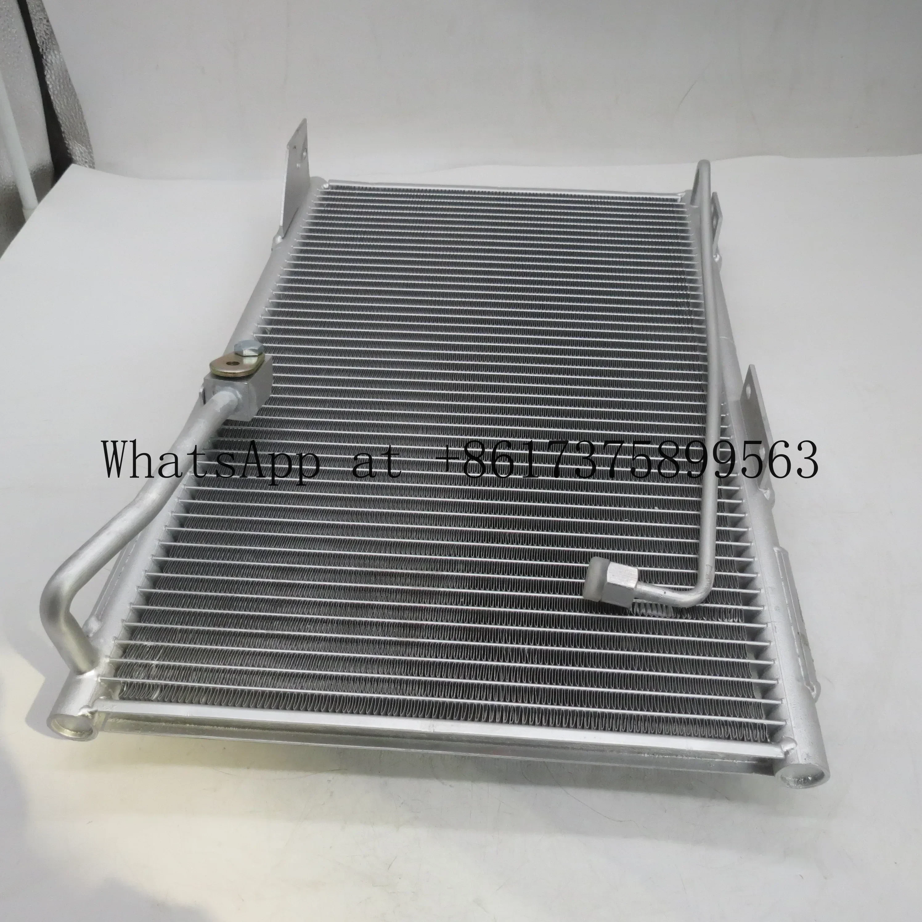 High Quality Engine Parts Air Conditioning Condenser 1B24981280040 for Industrial Lab Furniture