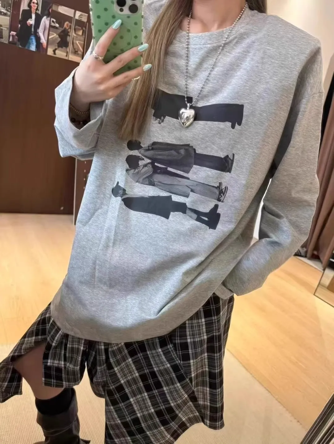 T-shirt a Maniche Lunghe Oversize da Donna, Novità Inizio Autunno, Stile Casual e Comodo, con Spalle Imbottite e Stampa Caratteristica Americana