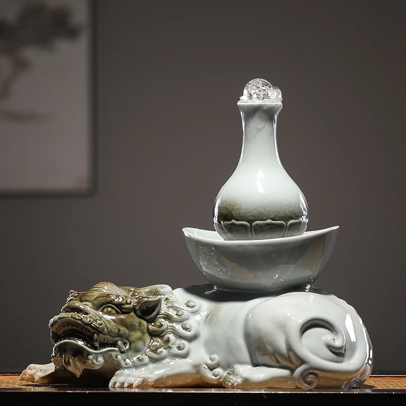 Ceramic elephant flowing water brings wealth decorative item, Chinese-style desktop home gourd decoration with recycled water
