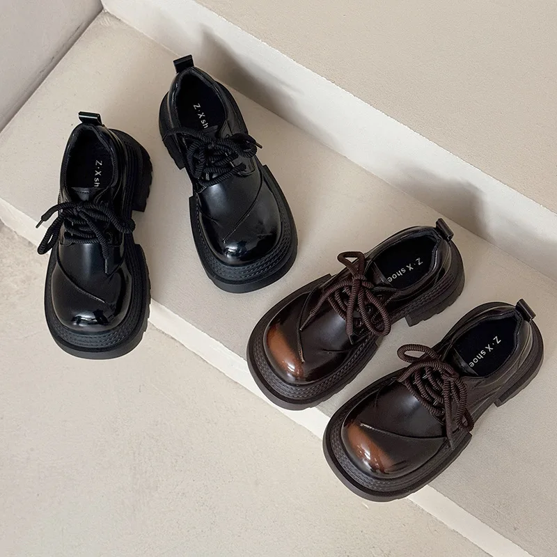 European goods big head thick sole small leather shoes women's sponge cake shoes British commuting lace up 2025 Le Fu shoes
