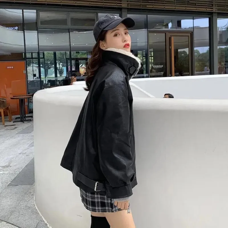 2025 หญิงหลวมซิปหนัง Outcoat ผู้หญิงเกาหลี Patchwork เสื้อหนัง Faux ฤดูใบไม้ร่วงฤดูหนาวผู้หญิงกํามะหยี่ PU หนังแจ็คเก็ต