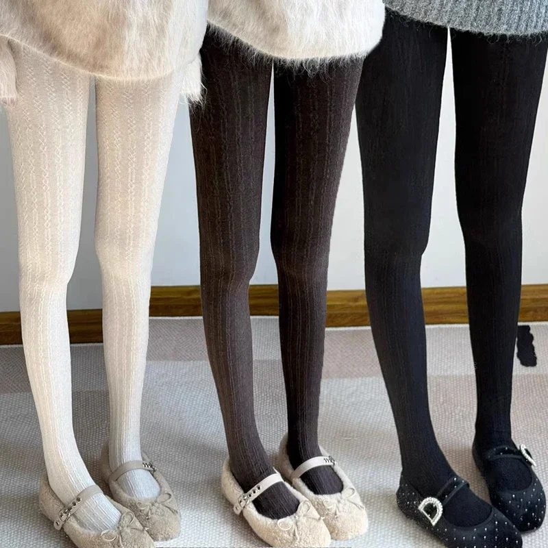 

Plush Thickened Fried Dough Twists Pantyhose for Female Autumn/winter JK Off White Warm Smoke Gray Bottomed Pantyhose for Female