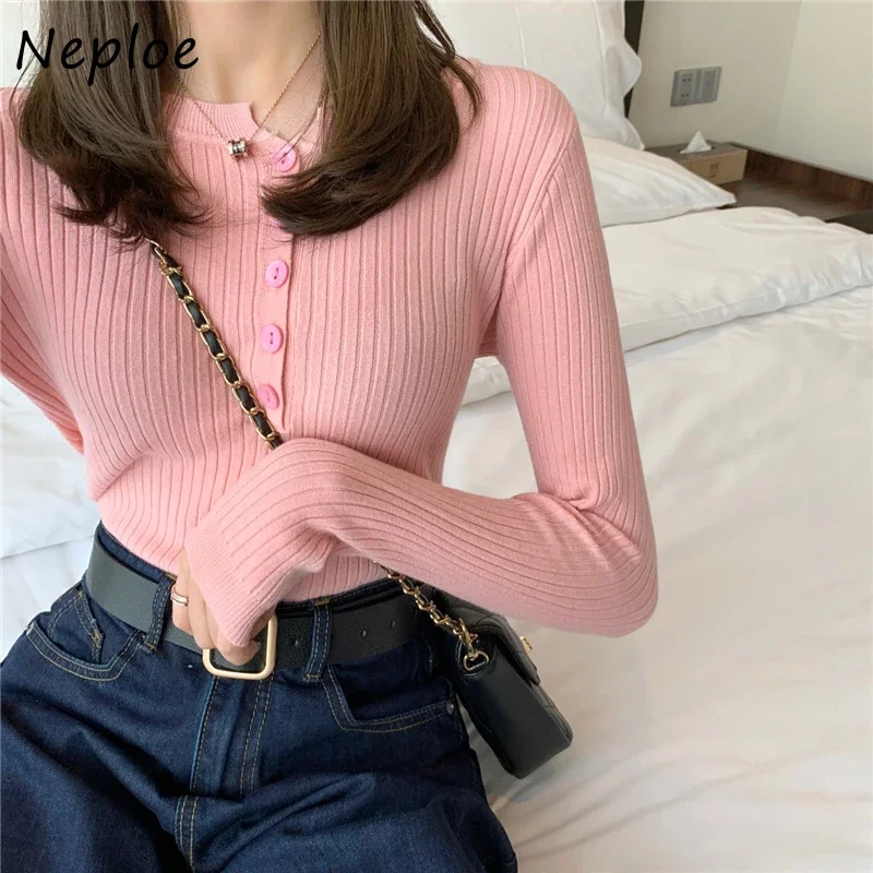 Neploe estilo coreano outono inverno nova camisola feminina o pescoço manga longa botão elasticidade jumper elegante fino tricô topos 2024