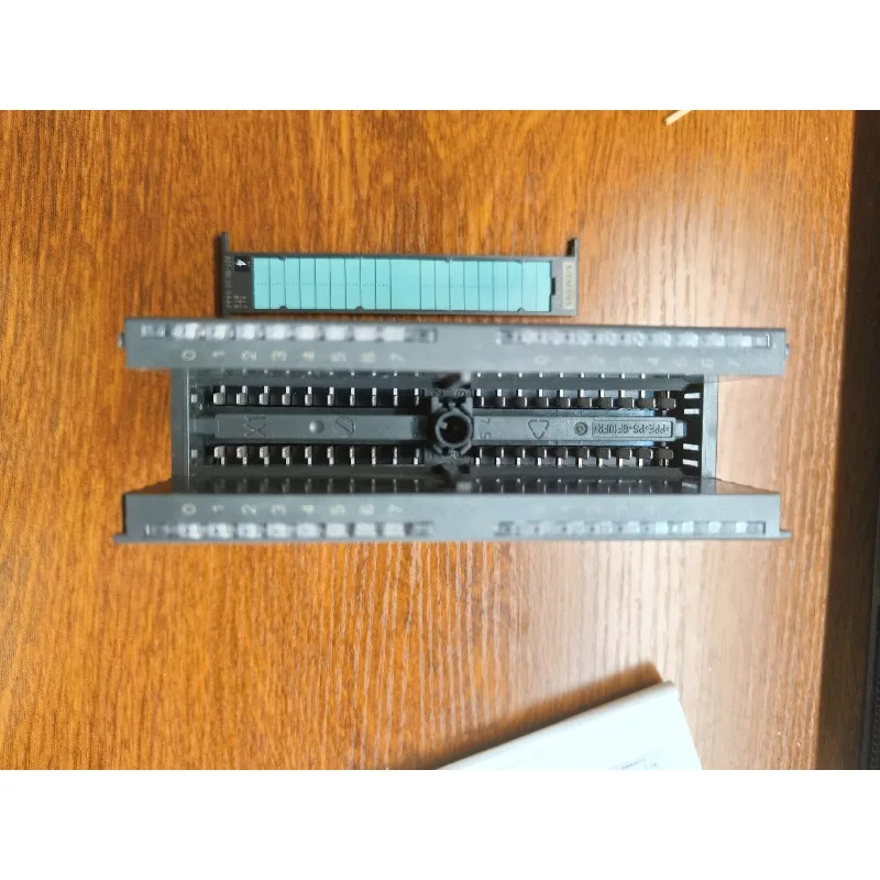 Used: 6ES7 321-1BL00-0AA0, 32-point Digital Input Module