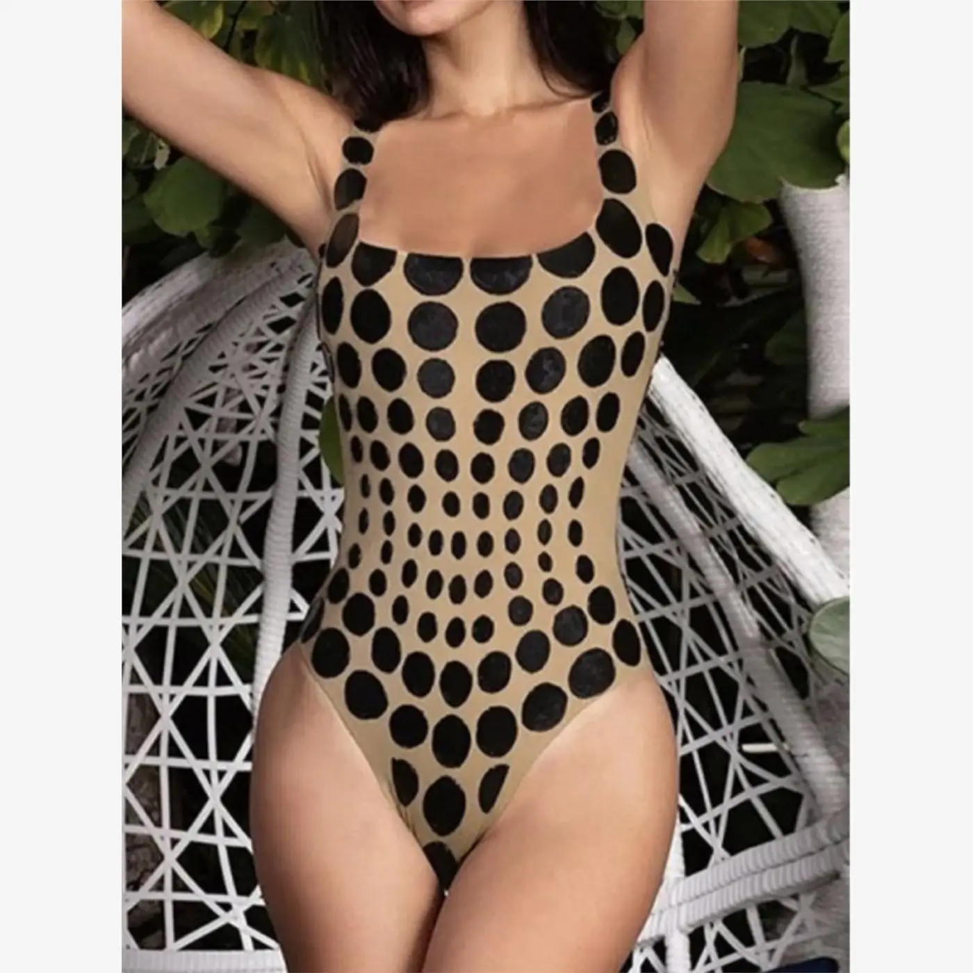 セクシーな水玉模様のストラップ付きワンピース、女性用ハイウエストまたはパンツ、ストリートスタイル、カジュアルウェア、レギュラー、薄手、夏用スーツ