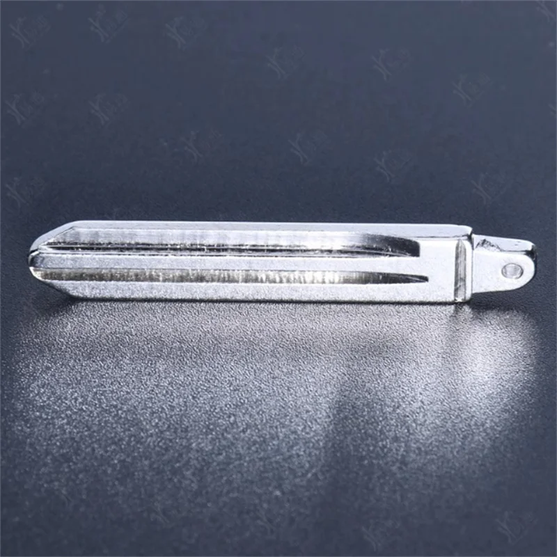 

10pcs #110 Folding Remote Flip Key Blade KD VVDI For KIA K2 K3 K5 Carens Cerato Forte Car Fob Cover HYN14 Right Middle slot