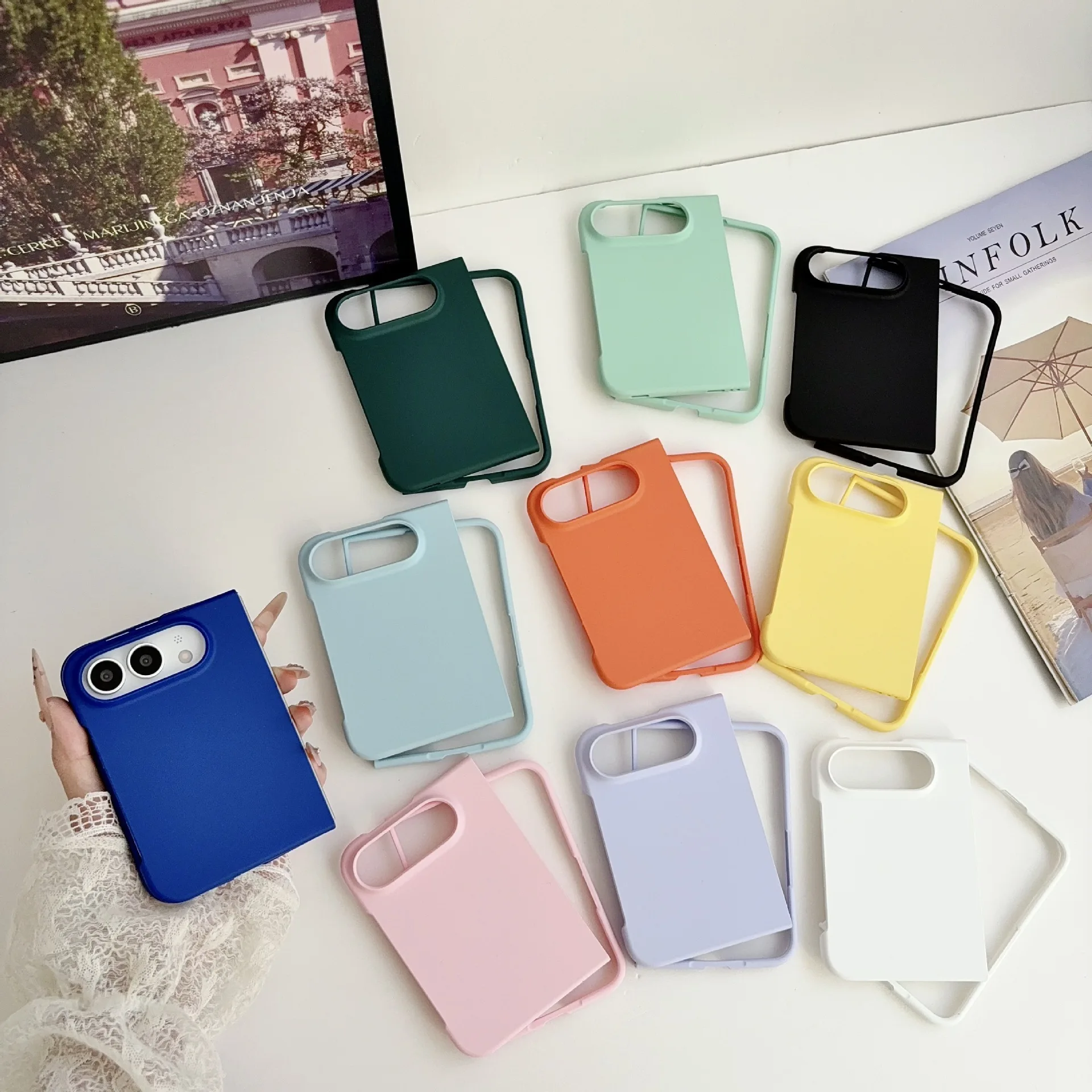 Applicable to iPhone18Ultra mobile phone case Apple Fold folding screen solid color ultra-thin skin feel anti-drop protective