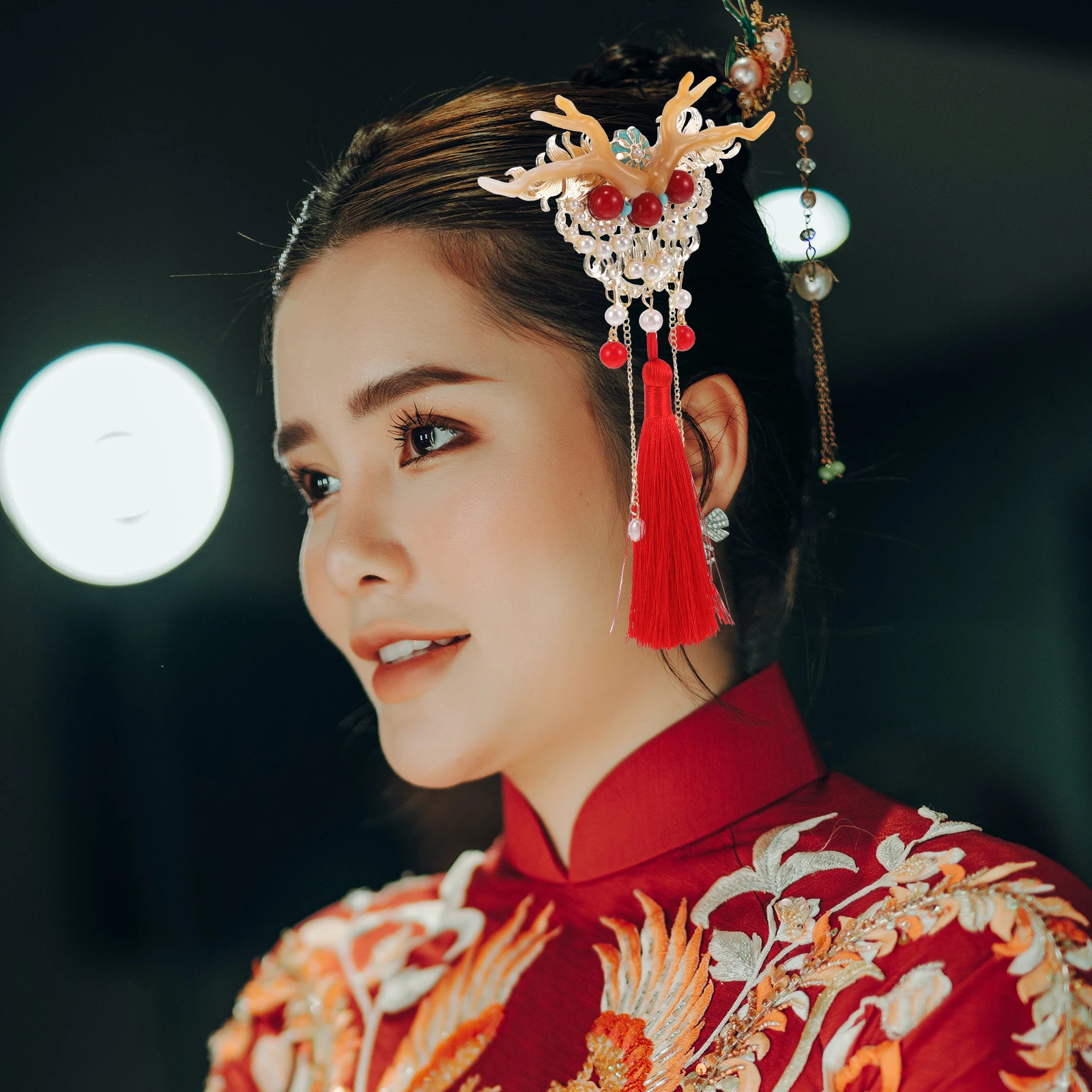 

Horn Tassel Hairpin Chinese Style Clips Hanfu Aesthetic Hair Accessories Hair Accessories New Year Girls Decor