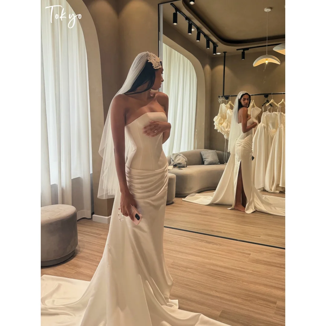 Tokyo Customized Draped Fabric Wedding Dress Draped High Side Split vestidos de noche Court Train Mermaid Evening Dresses 2026