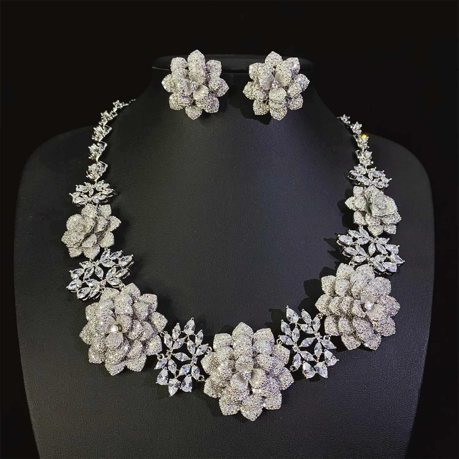 Big Rose Flower Deluxe Zirconia Necklace and Earrings 2 Pcs Bridal Wedding Birthday Banquet Party Accessories Jewellery