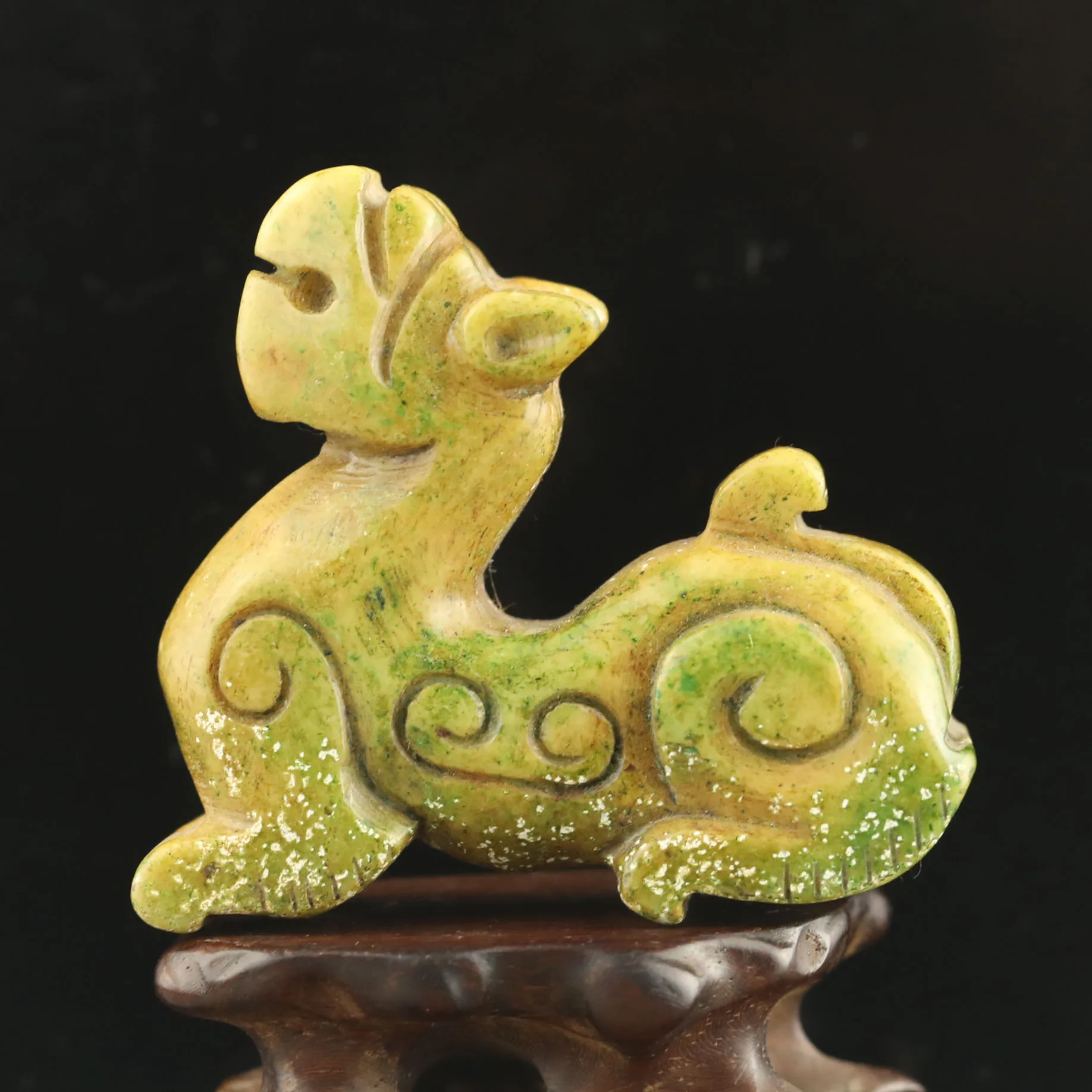 Old China Natural Jade Hand Carved statue dragon loong pendant a d14