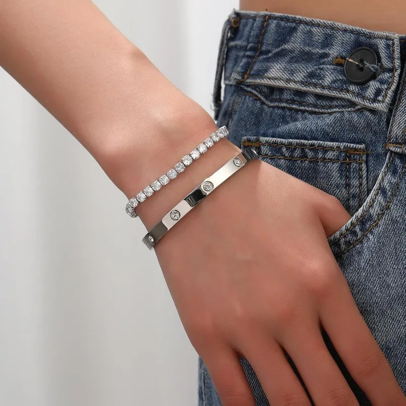 2pcs/set Luxury Love Dangles Bracelets for Women Teen Girls Cubic Zirconia Cuff Bangle Friendship Jewelry Witness Gift of Love view 2