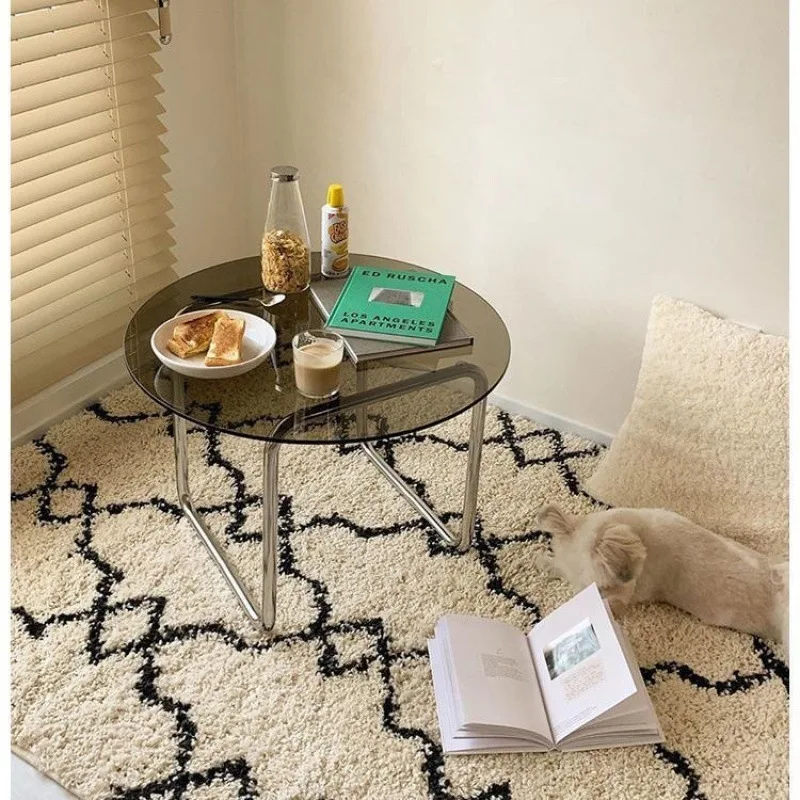 

Современный журнальный столик из закаленного стекла, маленькая квартира, Интернет-знаменитости, круглый японский домашний светильник, роскошная кровать и завтрак