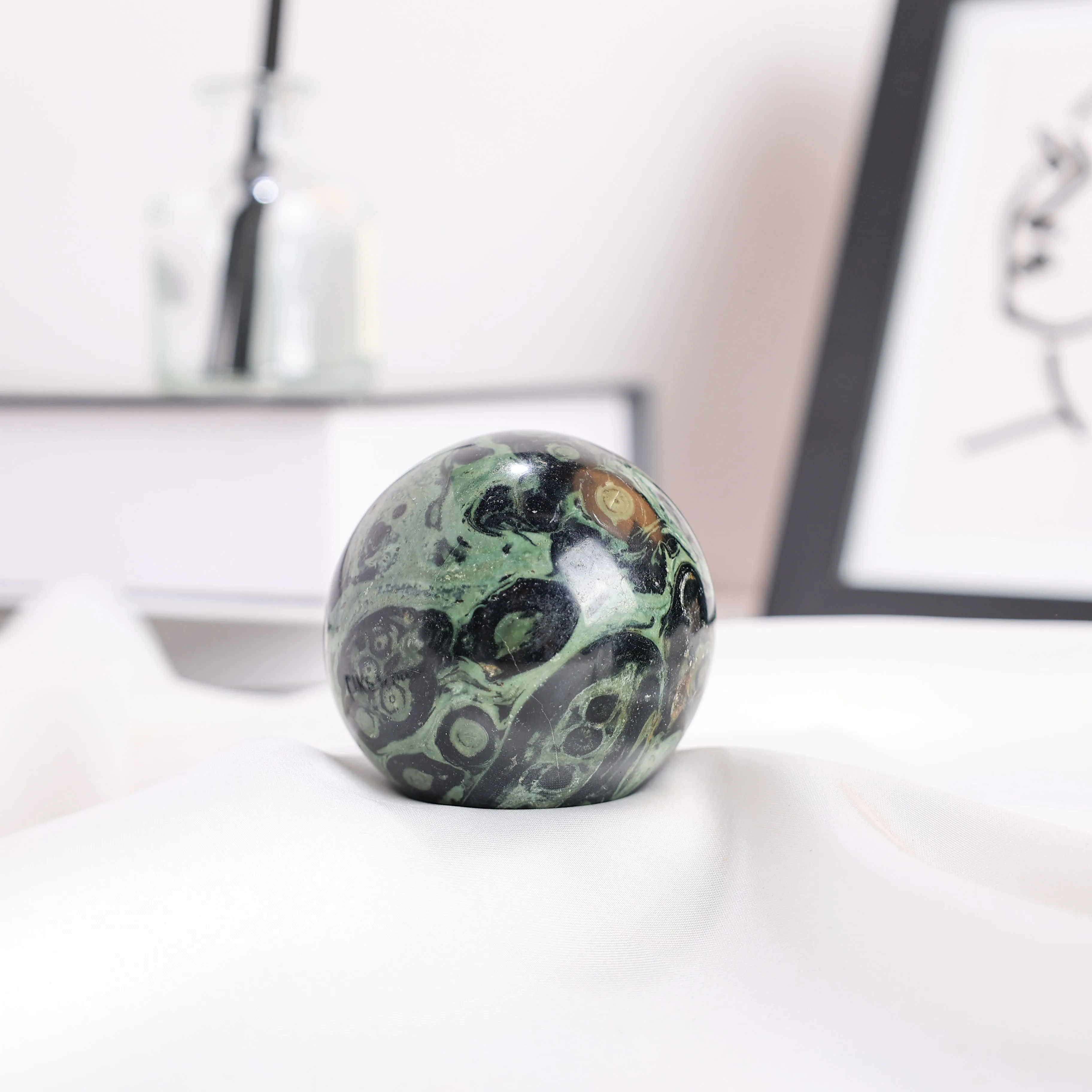 Handmade Polished Kambaba Jasper Sphere Green Crystal  Malachite Rock Ornament Decorative Gemstone