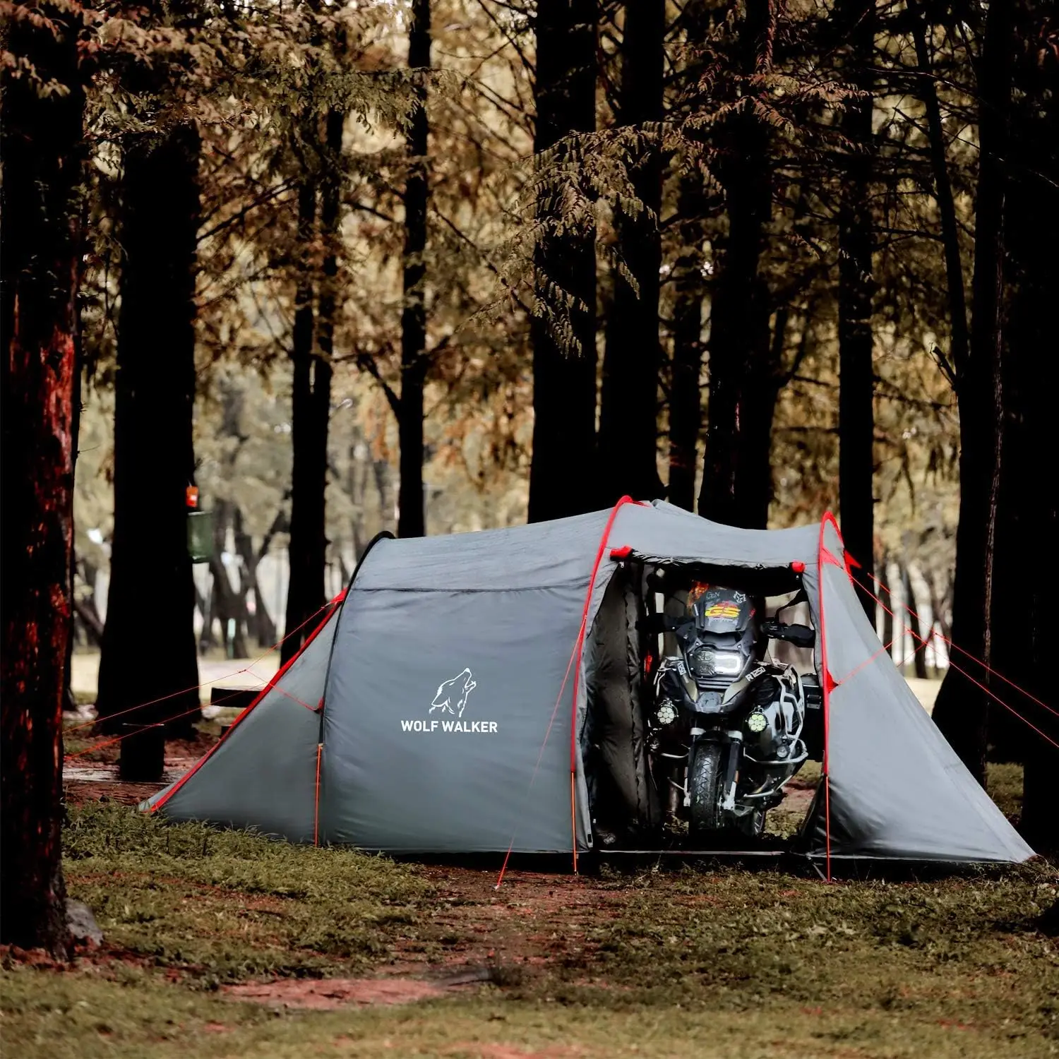 

Motorcycle Tent for Camping 2-3 Person Waterproof Instant Tents with Integrated Motorcycle Port Vestibule for Outdoor Hiking