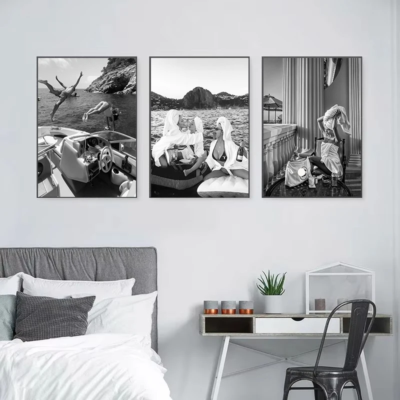 Black&White Seascape Surfer Beach Girl Luxury Summer Chic Photography Poster Canvas Painting Wall Art Pictures Home Decor