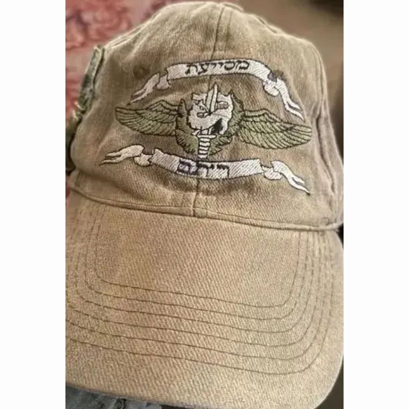 Complex embroidery logo for cotton baseball caps