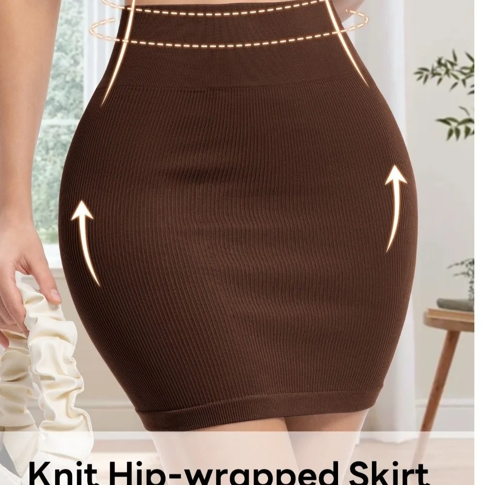 Elegant High Waist Half Body Skirt Slim Fit Seamless Knitted Skirt Business Elastic Ribbed Short Dress Four Seasons