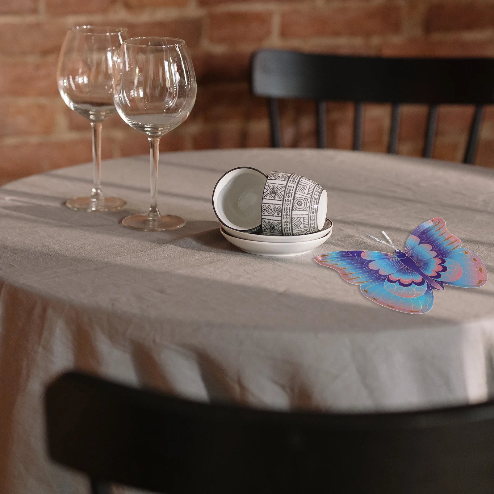 

24pcs Colored Paper Plate Disposable Butterfly Plates for Party Dinner Cake Fruit Dish Multi Function Food Plates