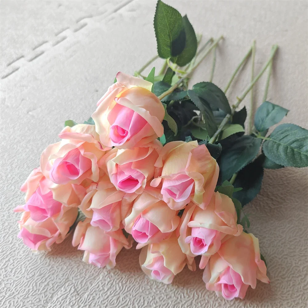 12pcs 리얼 터치 인공 꽃 흰색 장미 새싹 웨딩 신부 꽃다발 정원 장식 가짜 꽃 시뮬레이션 장미 지점