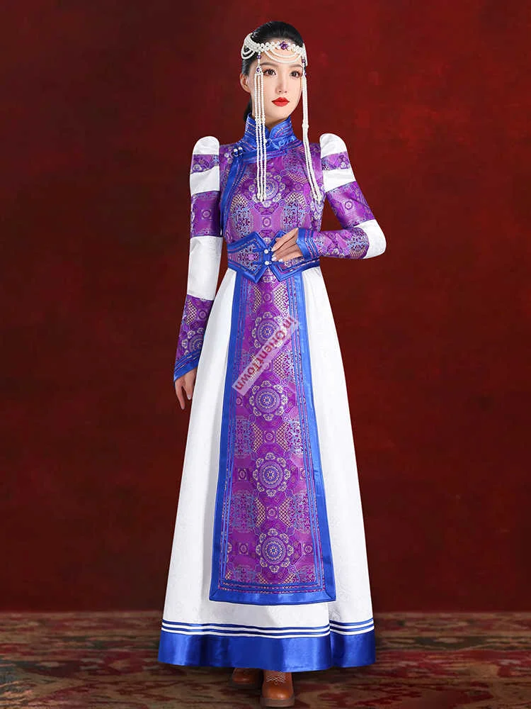 หญิงมองโกเลีย Robe ชุดสีม่วงมองโกเลียใน Ethnic Minority เต้นรําเครื่องแต่งกายสาวการถ่ายภาพมารยาทงานแต่งงาน Bridesmaids