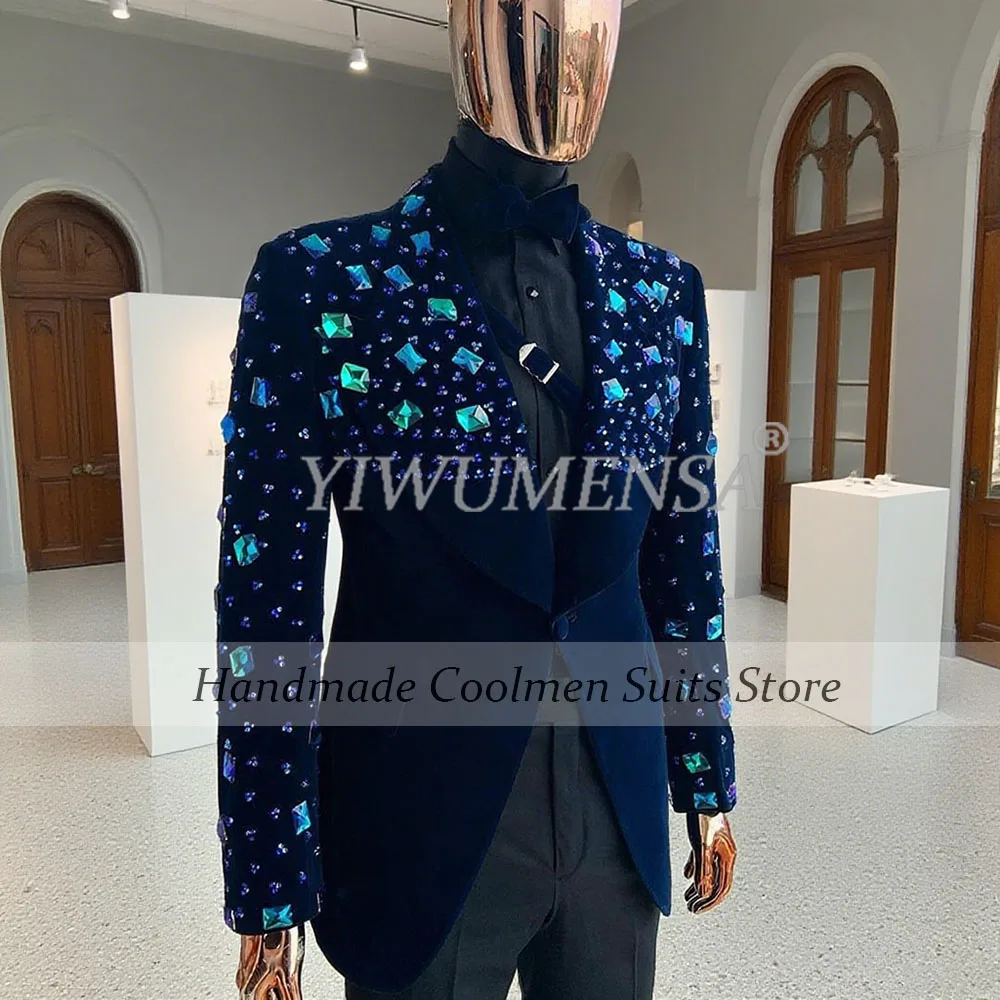 

Unique Design Beaded Crystals Men Suits Wedding Groom Tuxedos 2 Pieces Sets Male Prom Blazers Party Costume Homme Customized