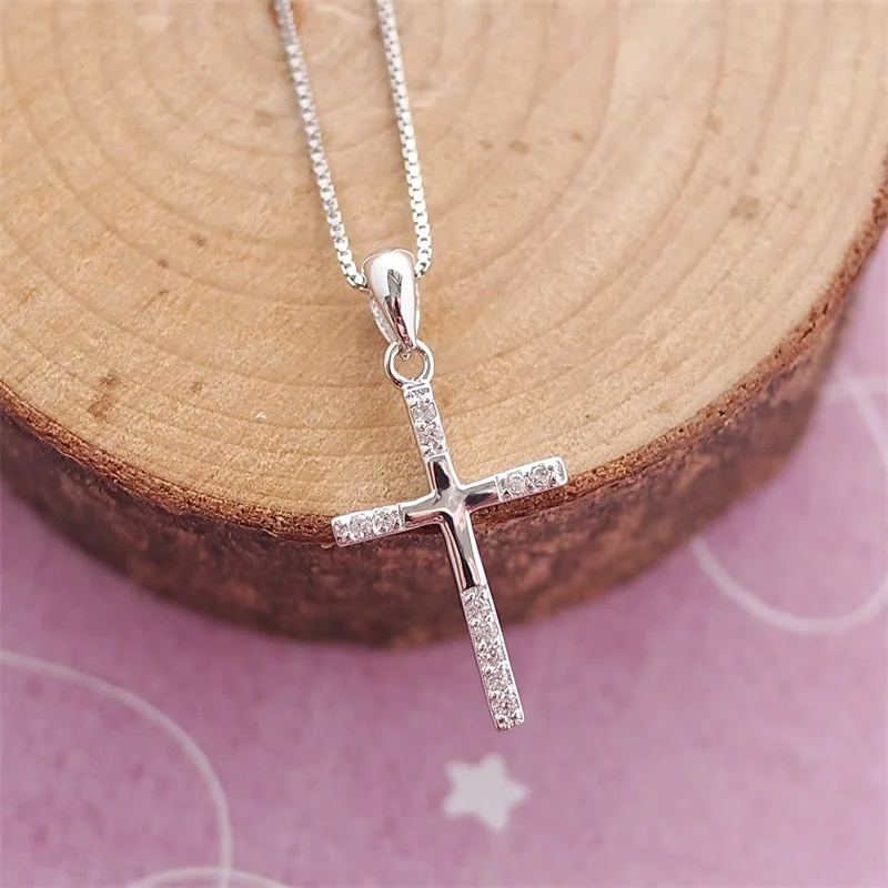 Classic Micro-Inlaid Simple Christian Cross Stainless Steel Necklace Fashion Wedding Versatile Clavicle Chain Pendant