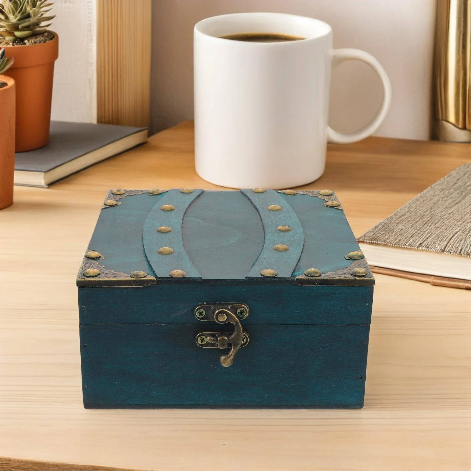 

Vintage Wooden Treasure Chest Green Decorative Jewelry Storage Box Organizer for Home Office Rustic Keepsake Box Storage Case