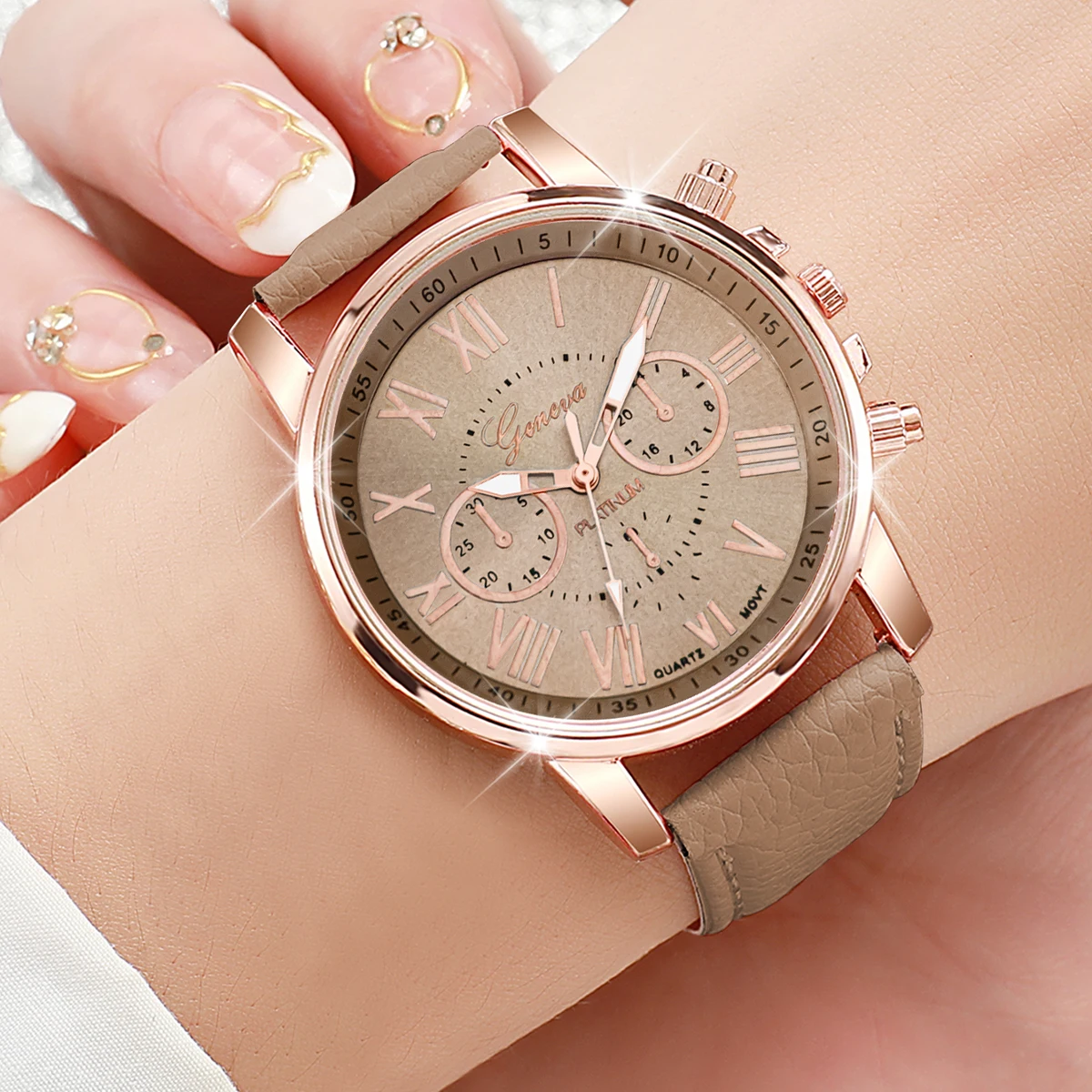 6PCS/Set Women\'s Quartz Fashion Roma Dial Watch Casual Leather Band Analog Wrist Watches（Without Box）