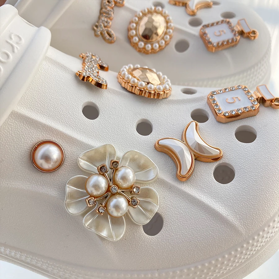 12pcs Gloden Shoe Charms 3D Flower Perfume Faux Pearl Shoe Buckle Decoration Suitable For Crocs Kids Party Gift image 4