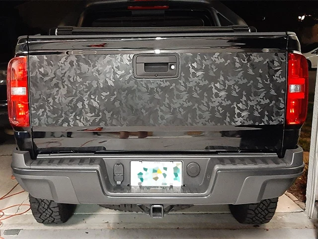 Involucro in vinile in fibra di carbonio forgiato nero per veicoli, motociclette, adesivi per auto con pellicola in carbonio a nido d'ape, fantasma cosmico