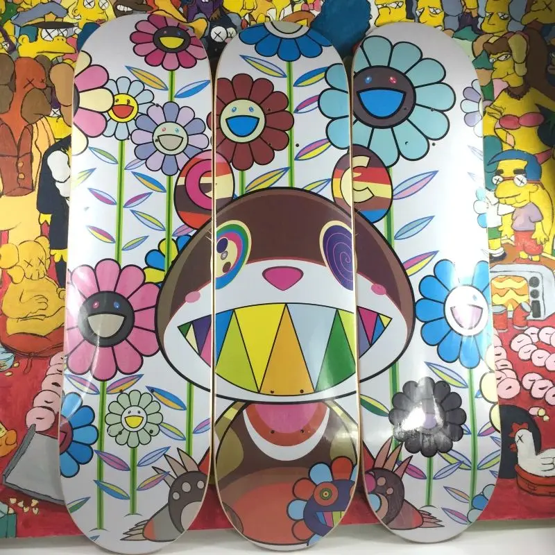 タカシ スケートボード ウォール アート このユニークな TM/KK フラワー ベア スケートボード キャンバス アートで壁を飾りましょう。 それらを退屈に変える
