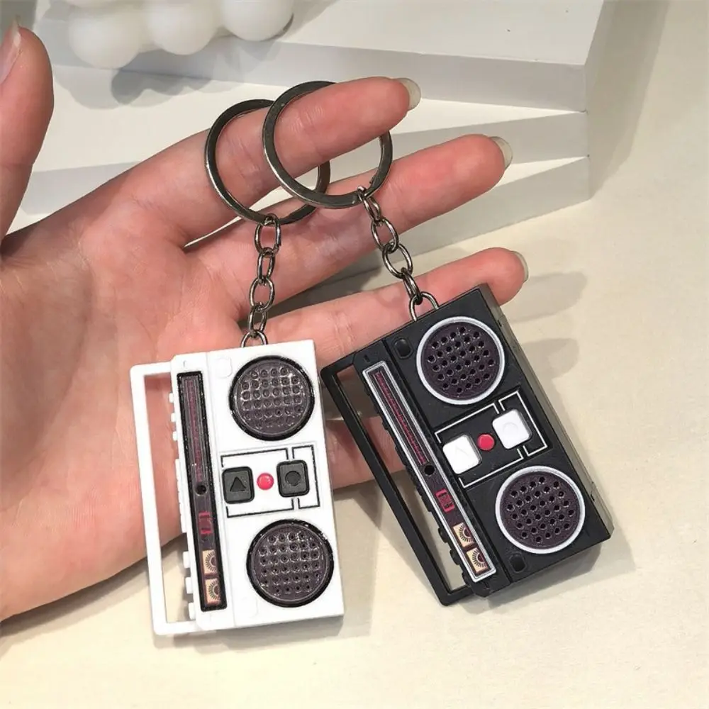 Funny Macaron Recorder Keychain Mini Retro Radio Shape Keychain Exquisite Plastic Recorder Pendant Valentine's Day