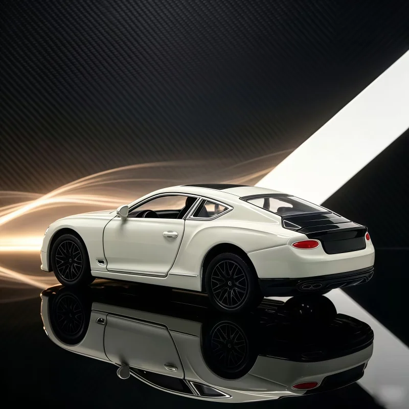 1 / 36 Imitation European Luxury coupe Alloy Car Model, Four Colors Available, Two Doors Can Be Opened, Equipped with Rear Tail,