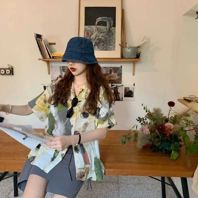 Hong Kong Fashion Subculture Women's Shirt 2026 Summer Retro Vintage Hand-Painted Oil Painting Apathetic Niche