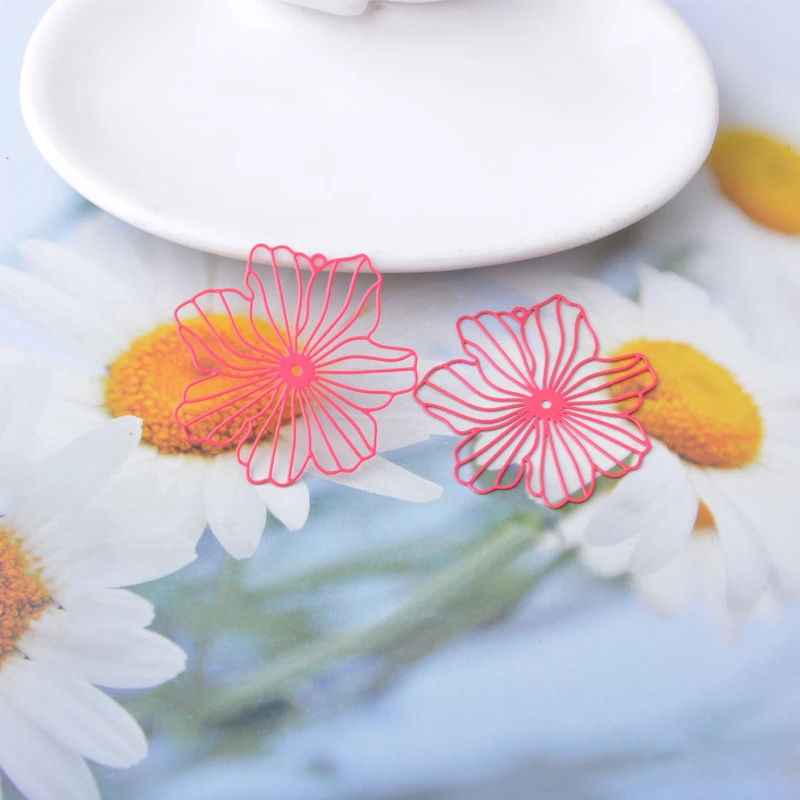 20 Stück AB9541 Schmuck-Ausstanzblumen-Anhänger, bemalte Verbindungsstücke, DIY-Zubehör für Damenohrringe und Halsketten – Detail 12