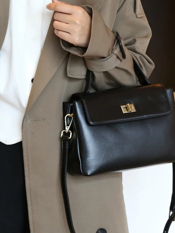 

Faionable Retro Leather Women's Bag Crossbody Bag Handbag Single oulder Bag Commuter Bag Pure Color Horizontal Square ape