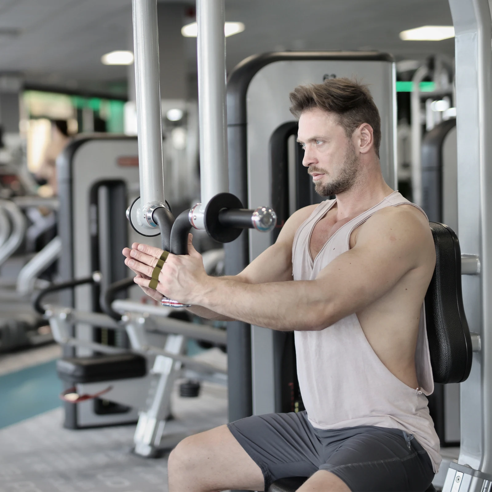 

1 Pair Weightlifting Palm Pads Non-Slip Gym Training Gloves For Fitness Sports Hand Grips Guard Protector Barbell Dumbbell