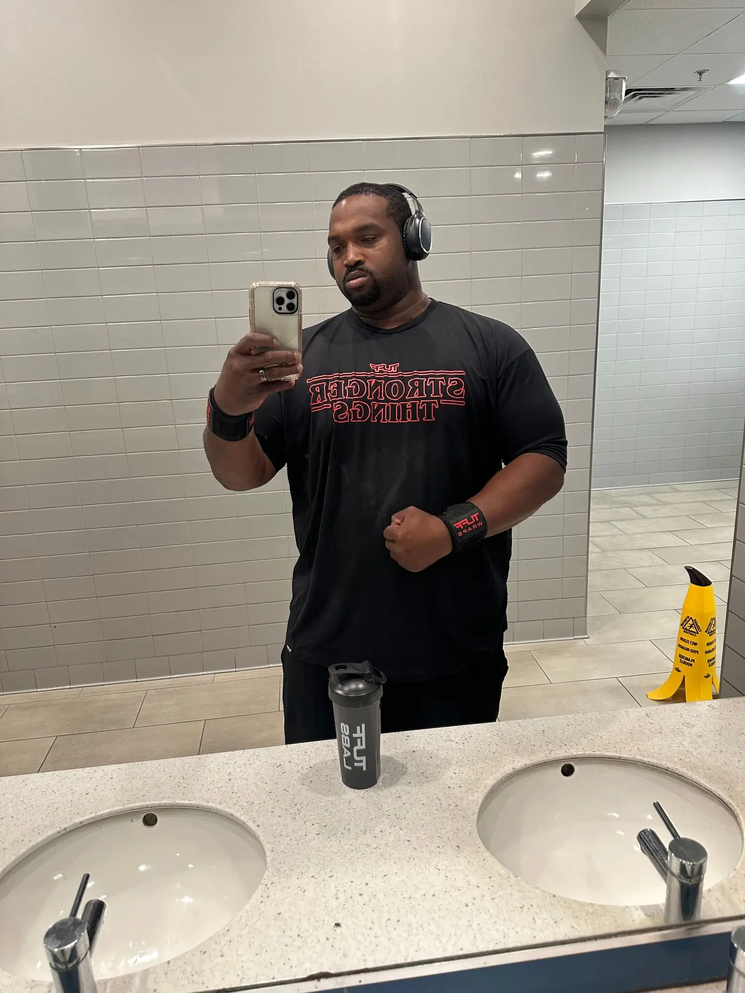 2026 Stronger Things Tee GYM Daily Fitness Can Wear Cotton T-shirt To Absorb Sweat and Breathe