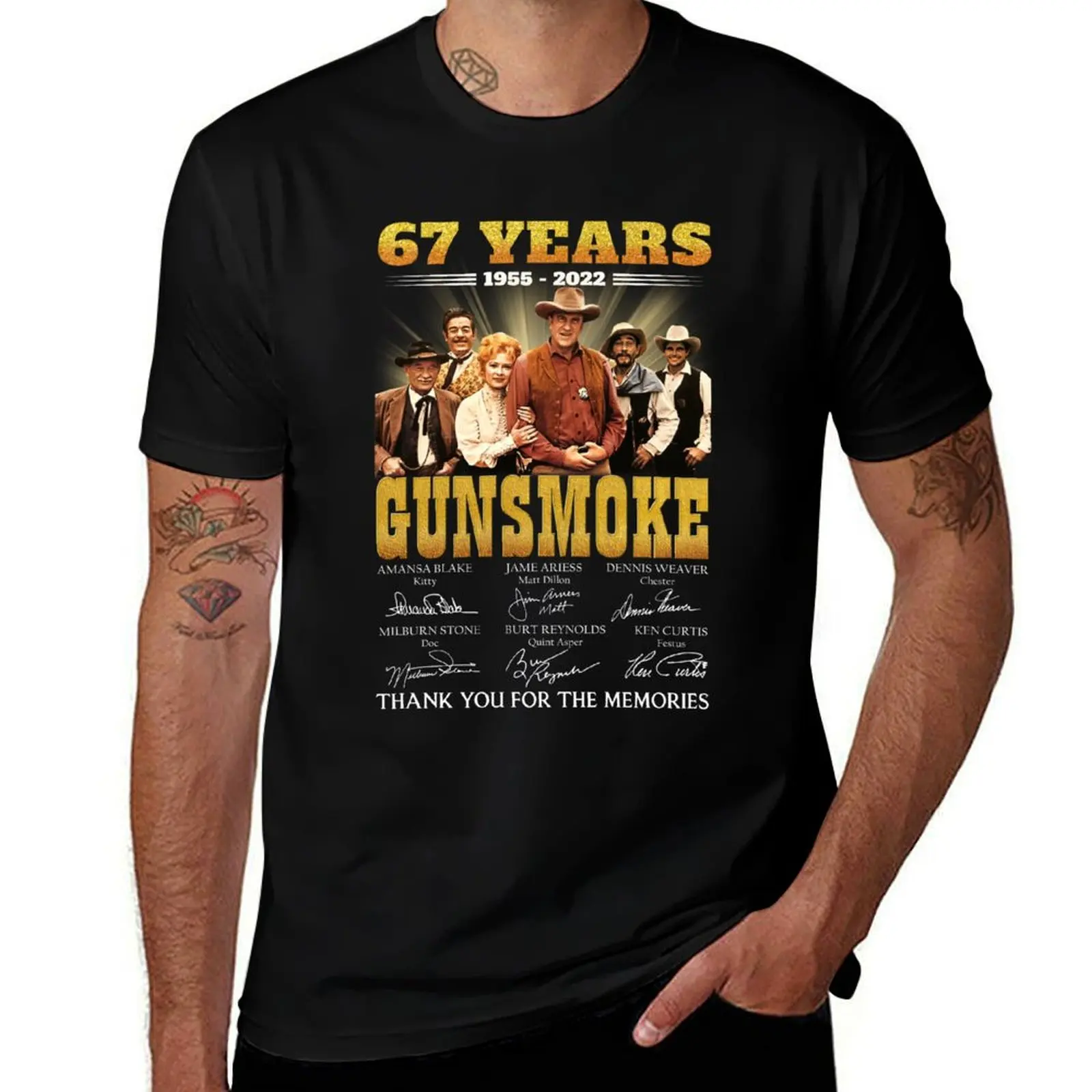 

67 Years Gunsmoke Cast Signatures Thank You For Memories T-Shirt man clothes vintage anime shirt mens vintage t shirts