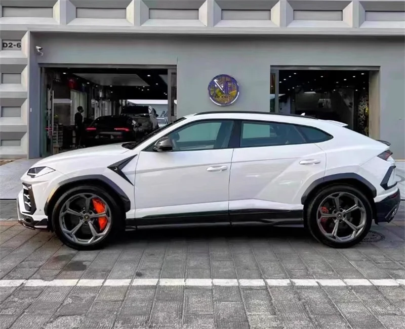 

High Quality for Lamborghini URUS TC Style Carbon Fiber Body Kit Six-Piece Wheel Arches New Condition