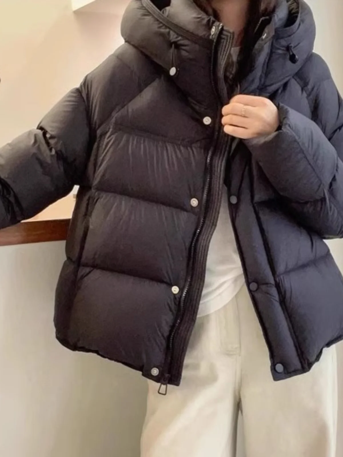 

Женская одежда Or Puffer Jaet 2024, новинка зимы, одежда для хлеба, теплая верхняя одежда свободного покроя с капюшоном, белая душка