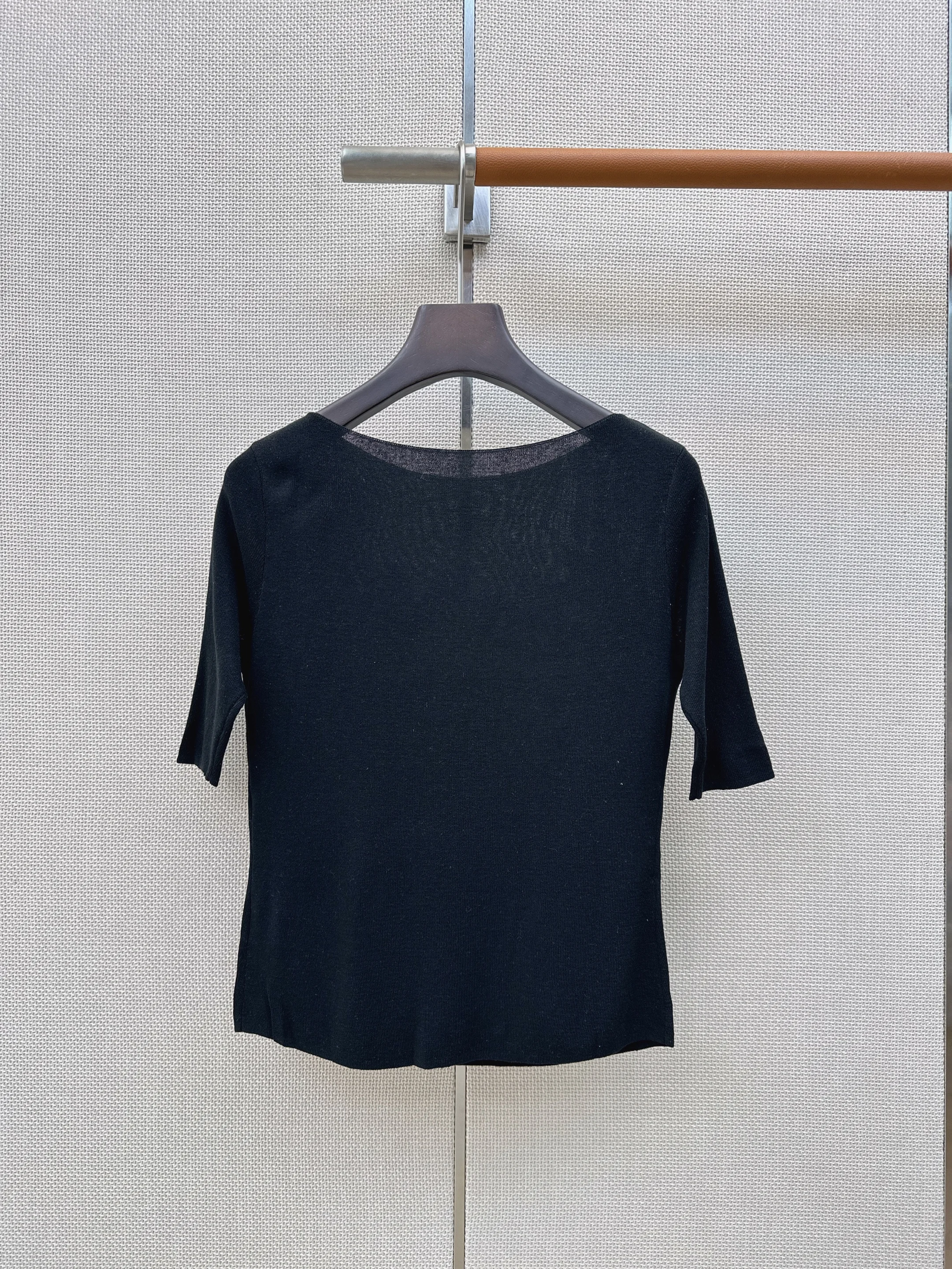 2026 Spring/Summer Latest Lace 3D Flower Decorative Short Sleeve Knitted Shirt