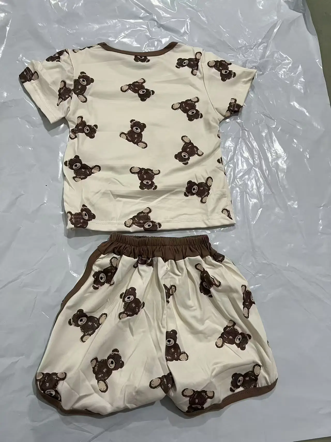 Summer Style Ins Cute Cartoon Bear Short-Sleeved T-Shirt Top Casual Shorts Men's and Women's Baby Set New Two-Piece Trendy Set