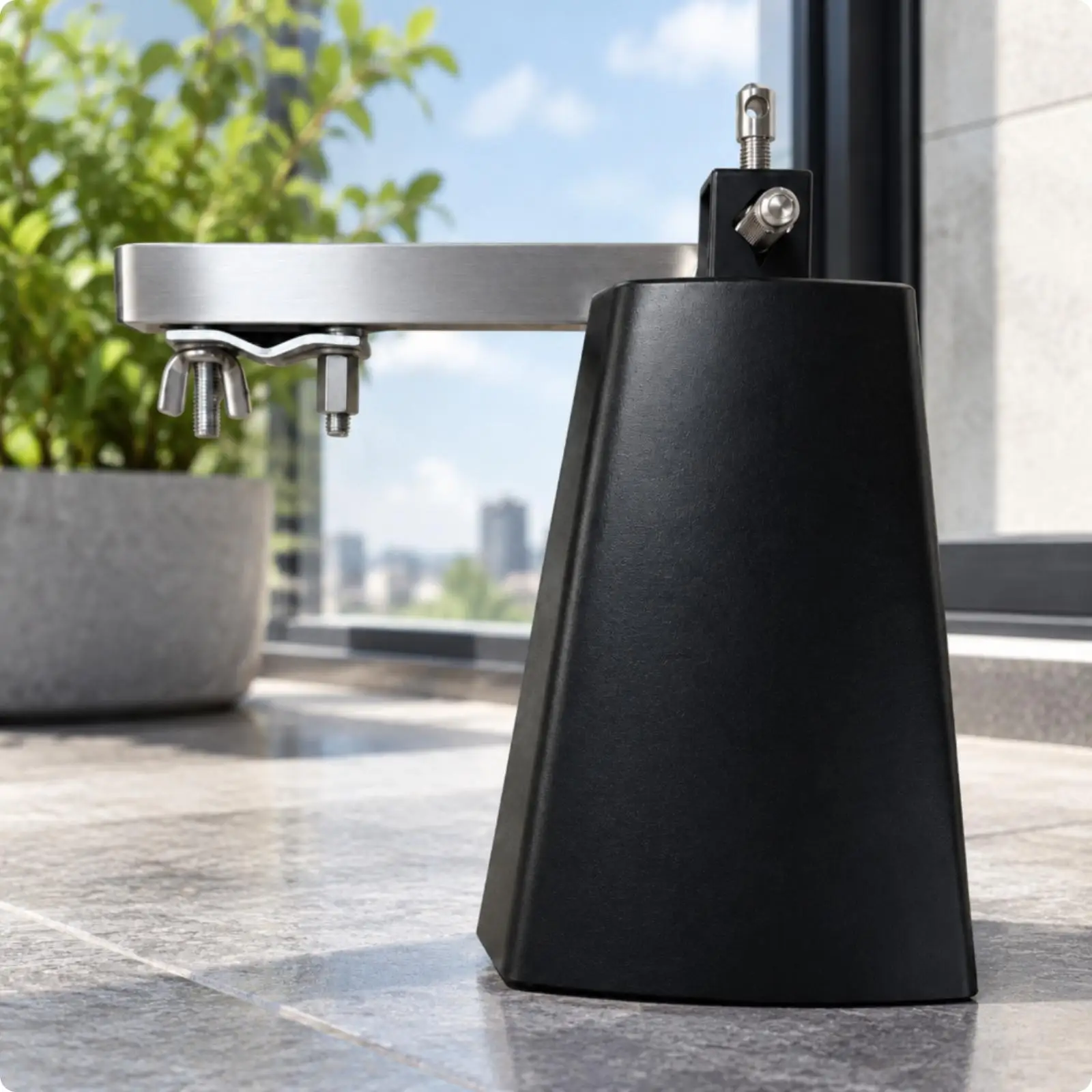 7-Inch Cowbell Percussion Instrument Versatile Metal Cowbell with Mounting Clamp Metal Cow Bell with Adjustable Clamp Mountable