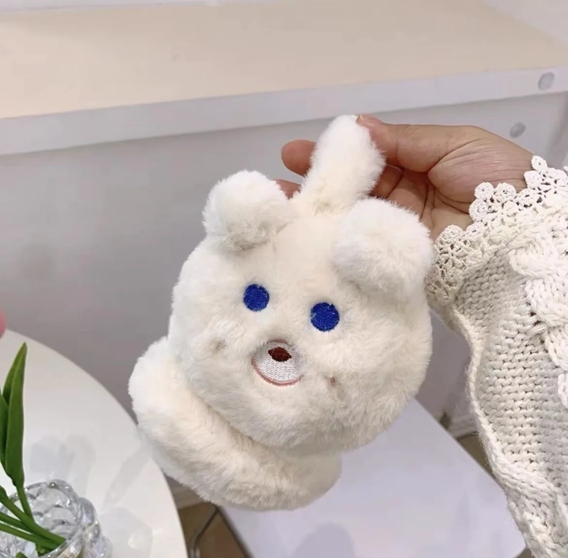 Simpatico orso bianco orecchie paraorecchie 2025 inverno nuovo caldo antivento confortevole protezione per le orecchie paraorecchie donna ragazza vestiti accessori